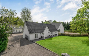Lovely Home In Vorbasse With Kitchen
